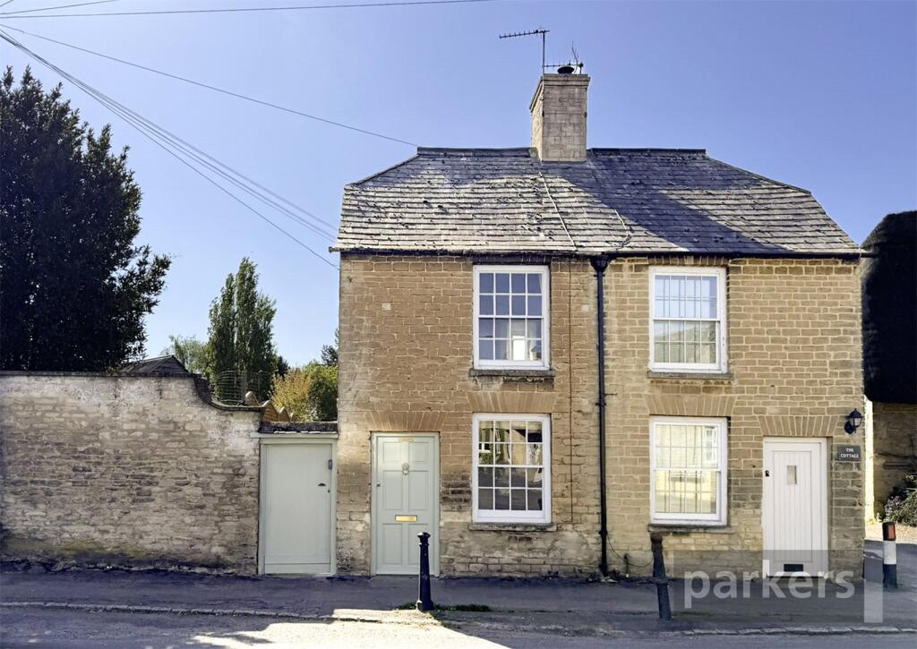 1 bed Semi Detached for rent in Bampton. From Parkers Estate Agents - Witney