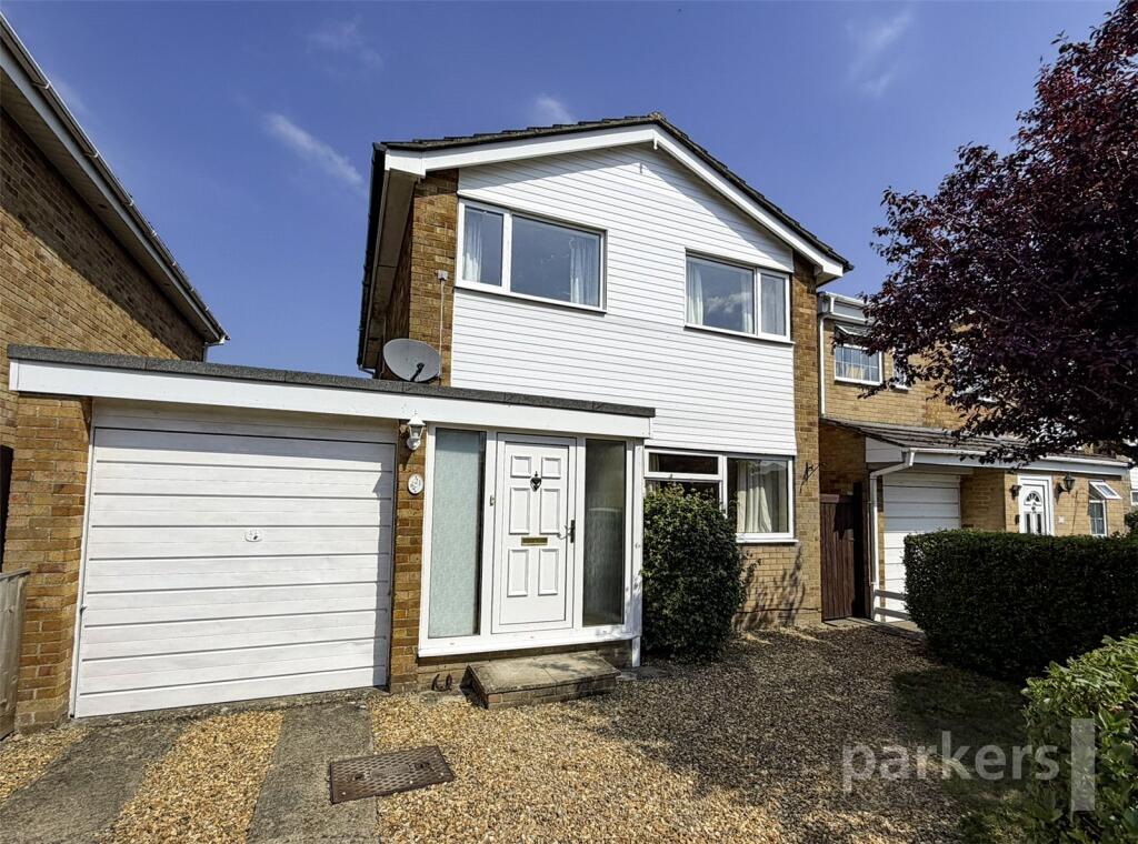 3 bed Detached for rent in Carterton. From Parkers Estate Agents - Witney