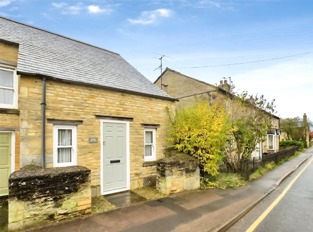 2 bed Semi Detached for rent in Brize Norton. From Parkers Estate Agents - Witney 2 bed Semi Detached for rent in Brize Norton. From Parkers Estate Agents - Witney