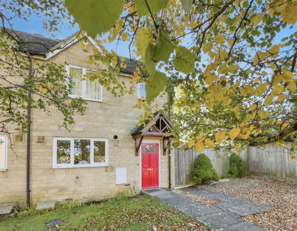 3 bed End of Terrace for rent in Hailey. From Parkers Estate Agents - Witney