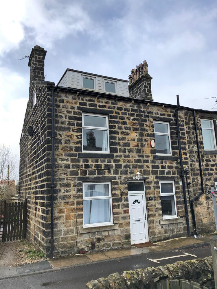 2 bed Mid Terraced House for rent in Yeadon. From Parkes & Co - Otley 2 bed Mid Terraced House for rent in Yeadon. From Parkes & Co - Otley