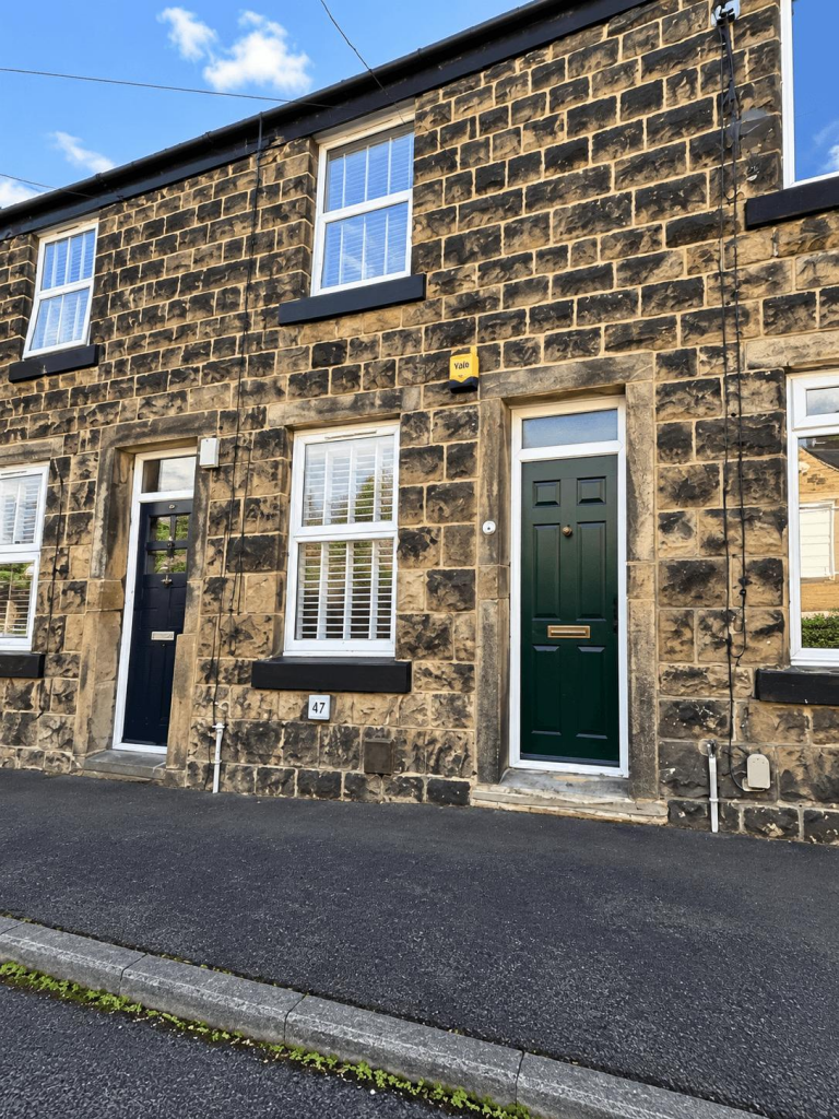 2 bed Mid Terraced House for rent in Otley. From Parkes & Co - Otley 2 bed Mid Terraced House for rent in Otley. From Parkes & Co - Otley