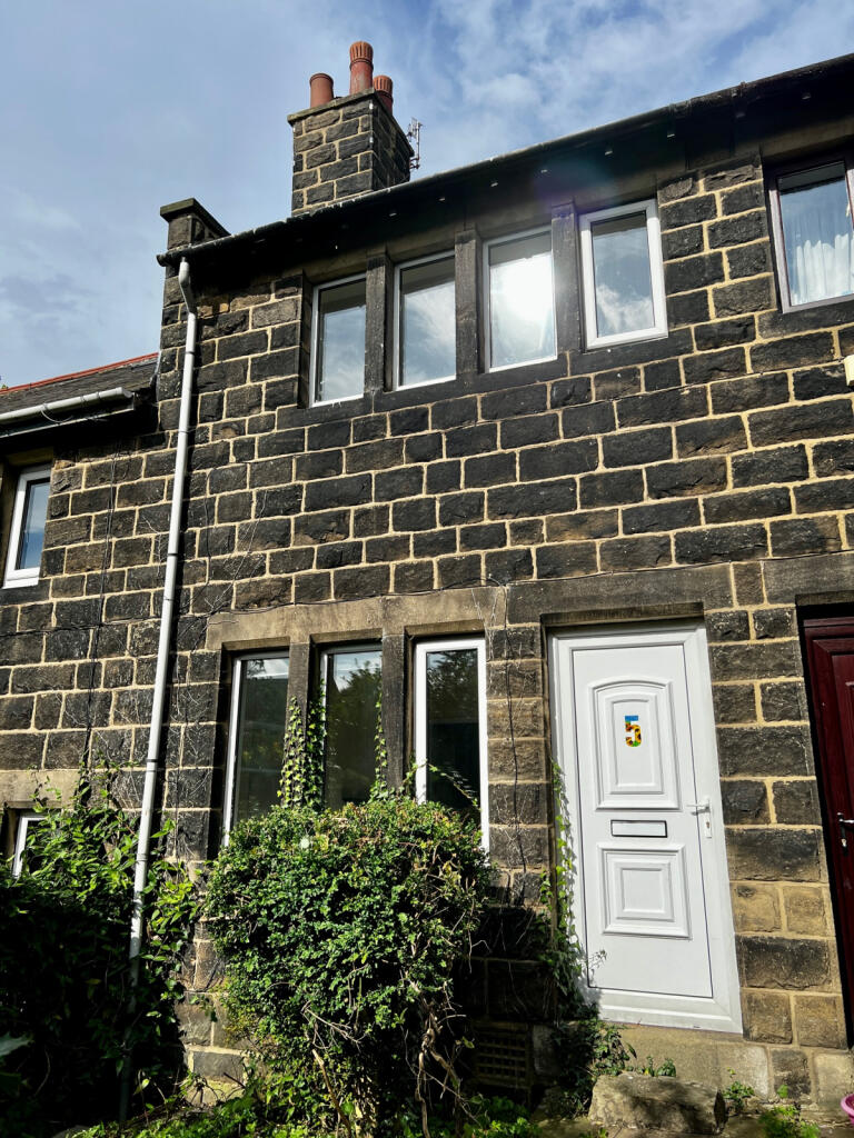 2 bed Cottage for rent in Otley. From Parkes & Co - Otley