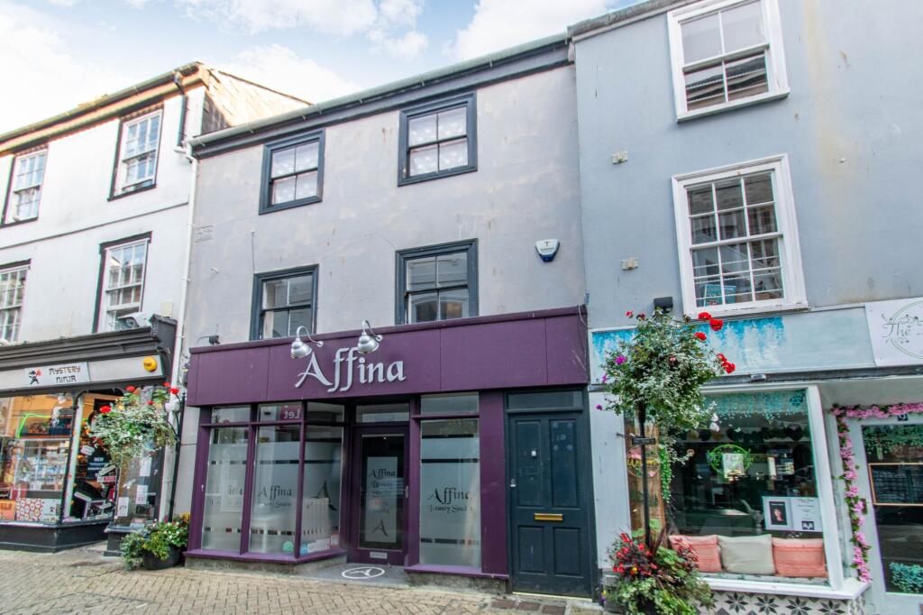 2 bed Apartment for rent in Liskeard. From Parkes & Pearn - Liskeard 2 bed Apartment for rent in Liskeard. From Parkes & Pearn - Liskeard