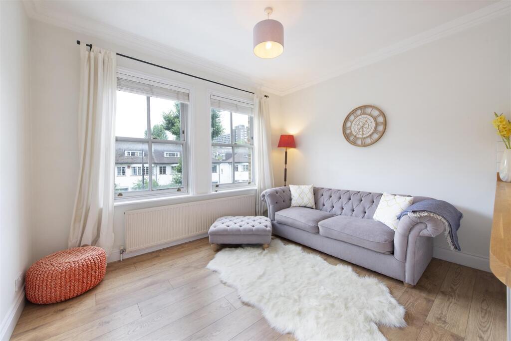 2 bed Apartment for rent in Hampstead. From Parkheath - Belsize Park