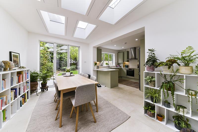 3 bed 1st Floor Flat for rent in Hampstead. From Parkheath - Belsize Park