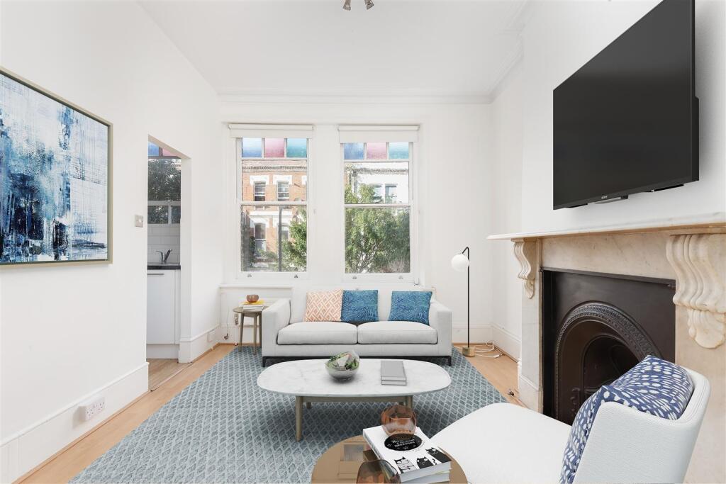 1 bed 1st Floor Flat for rent in Hampstead. From Parkheath - West Hampstead