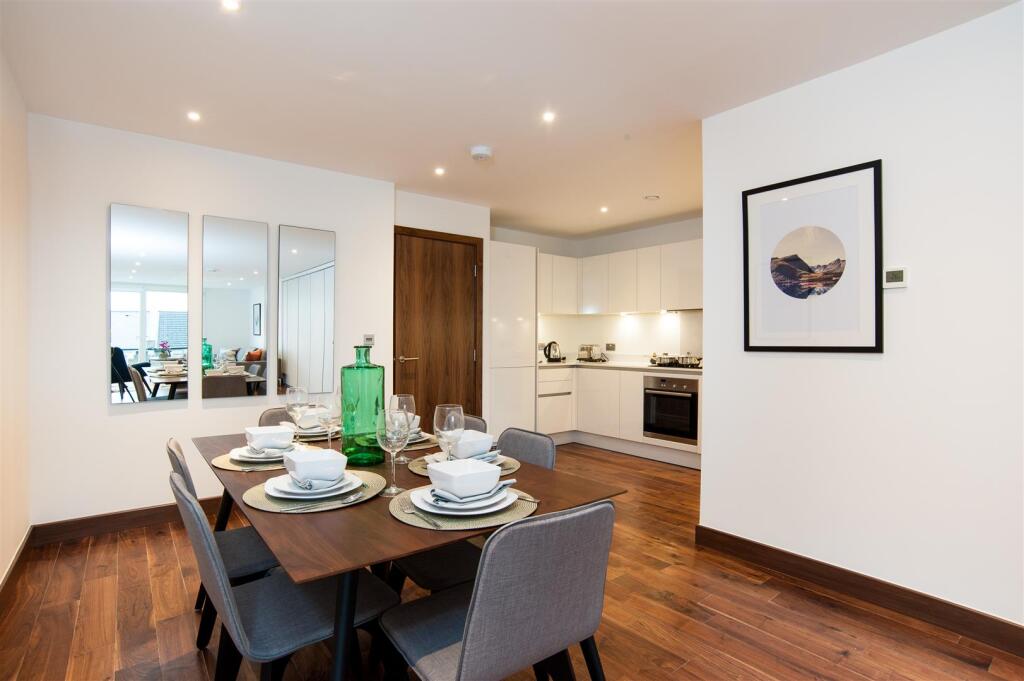 3 bed Apartment for rent in Hampstead. From Parkheath - West Hampstead 3 bed Apartment for rent in Hampstead. From Parkheath - West Hampstead