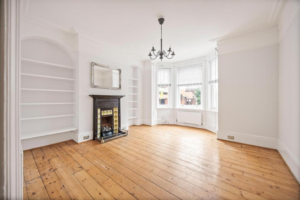 3 bed Apartment for rent in Hampstead. From Parkheath - West Hampstead