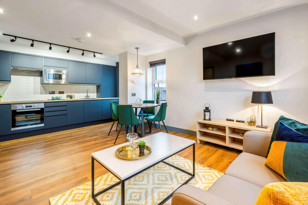 2 bed 1st Floor Flat for rent in Leeds. From Parklane - Headingley