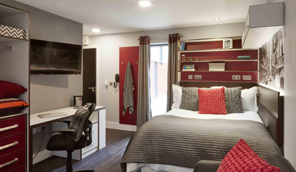 1 bed 1st Floor Flat for rent in Leeds. From Parklane - Headingley