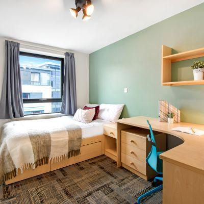 6 bed Private Halls for rent in Leeds. From Parklane - Headingley 6 bed Private Halls for rent in Leeds. From Parklane - Headingley