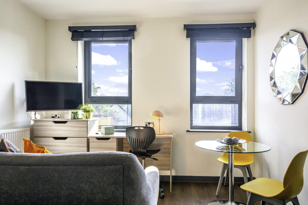 1 bed 1st Floor Flat for rent in Leeds. From Parklane - Headingley