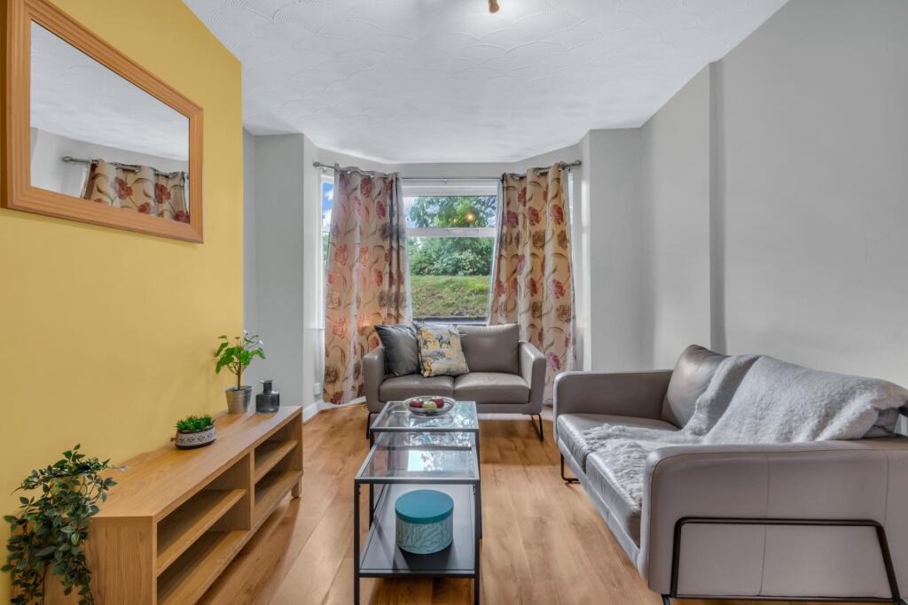 1 bed Detached for rent in Leeds. From Parklane - Headingley 1 bed Detached for rent in Leeds. From Parklane - Headingley