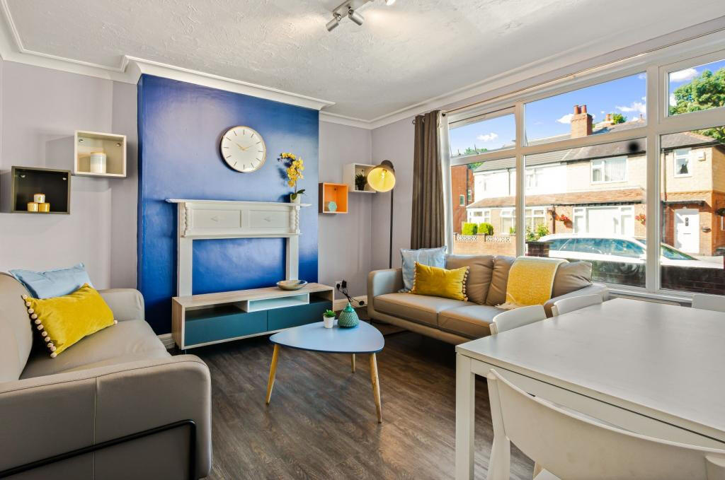 6 bed Detached for rent in Leeds. From Parklane - Headingley