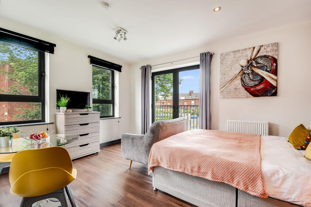 1 bed 1st Floor Flat for rent in Leeds. From Parklane - Headingley 1 bed 1st Floor Flat for rent in Leeds. From Parklane - Headingley