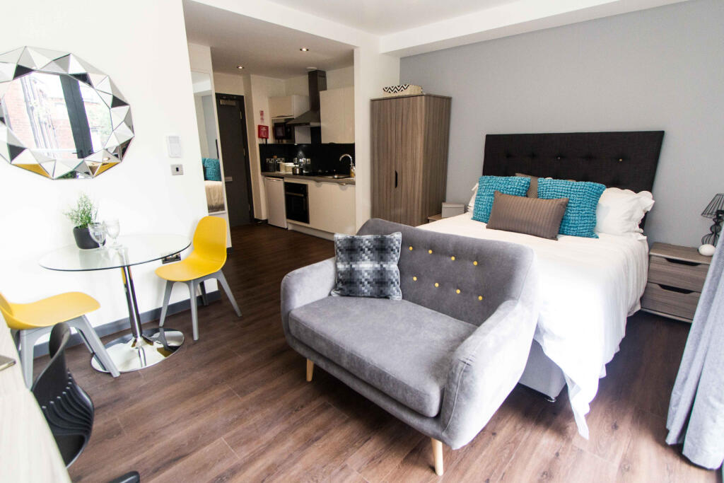 1 bed 1st Floor Flat for rent in Leeds. From Parklane - Headingley