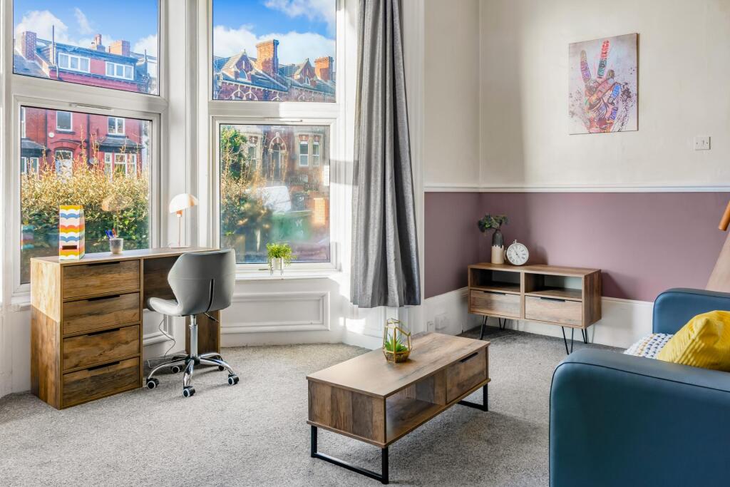 1 bed 1st Floor Flat for rent in Leeds. From Parklane - Headingley