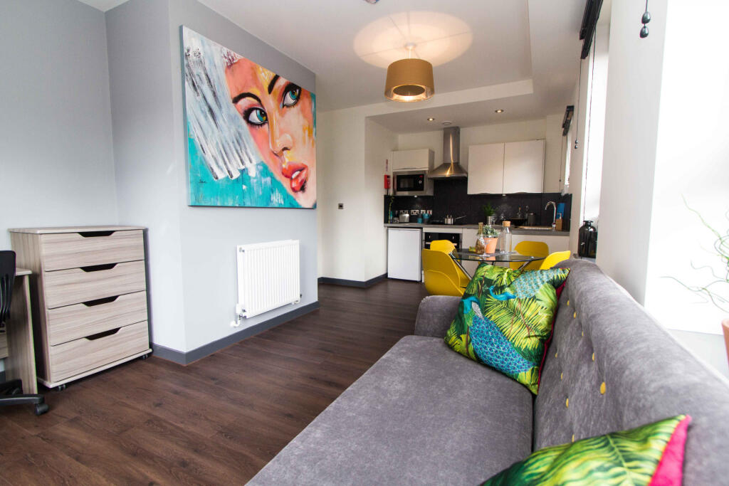 1 bed 1st Floor Flat for rent in Leeds. From Parklane - Headingley 1 bed 1st Floor Flat for rent in Leeds. From Parklane - Headingley