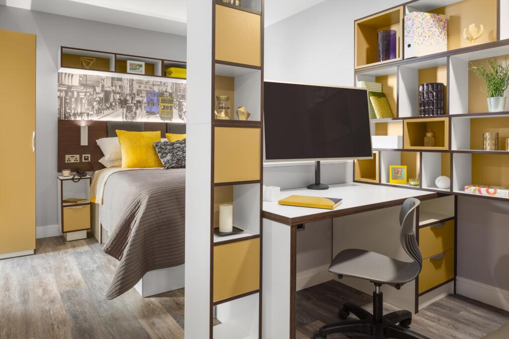 1 bed Private Halls for rent in Liverpool. From Parklane - Headingley