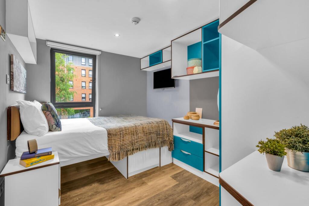 1 bed 1st Floor Flat for rent in Leeds. From Parklane - Headingley