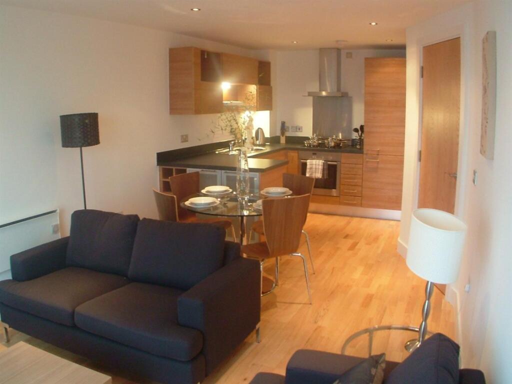 1 bed 1st Floor Flat for rent in Leeds. From Parklane - Leeds