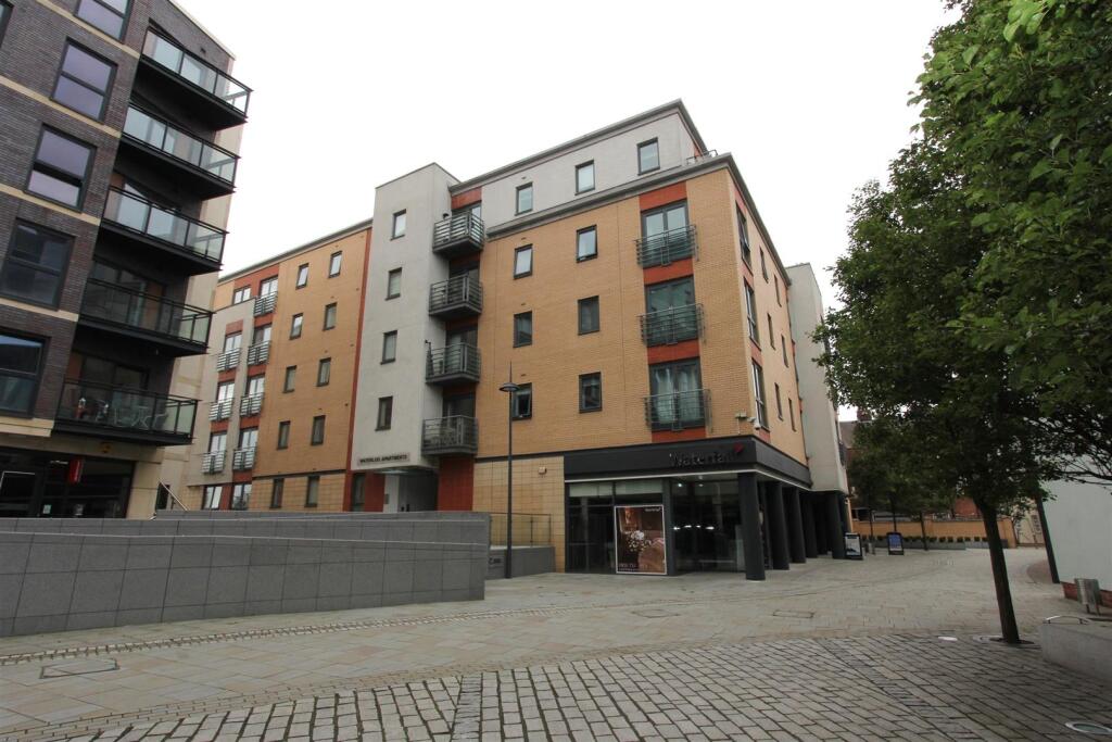1 bed 1st Floor Flat for rent in Leeds. From Parklane - Leeds