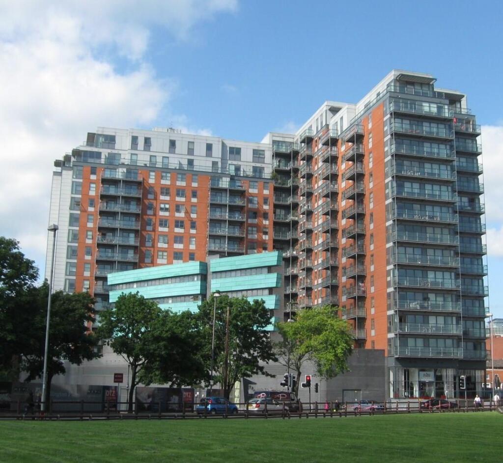 2 bed 1st Floor Flat for rent in Leeds. From Parklane - Leeds