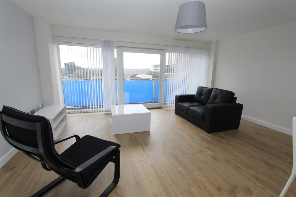 1 bed 1st Floor Flat for rent in Leeds. From Parklane - Leeds