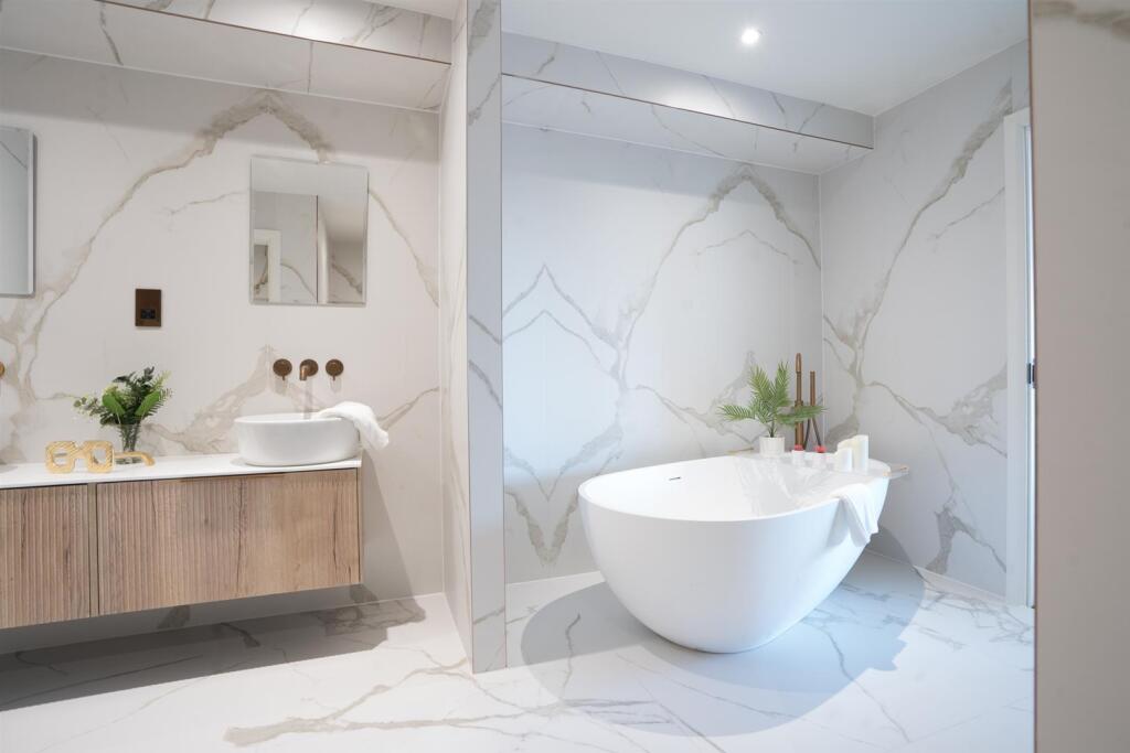 3 bed Duplex for rent in Leeds. From Parklane - Leeds 3 bed Duplex for rent in Leeds. From Parklane - Leeds