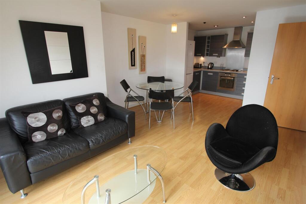 1 bed 1st Floor Flat for rent in Leeds. From Parklane - Leeds 1 bed 1st Floor Flat for rent in Leeds. From Parklane - Leeds