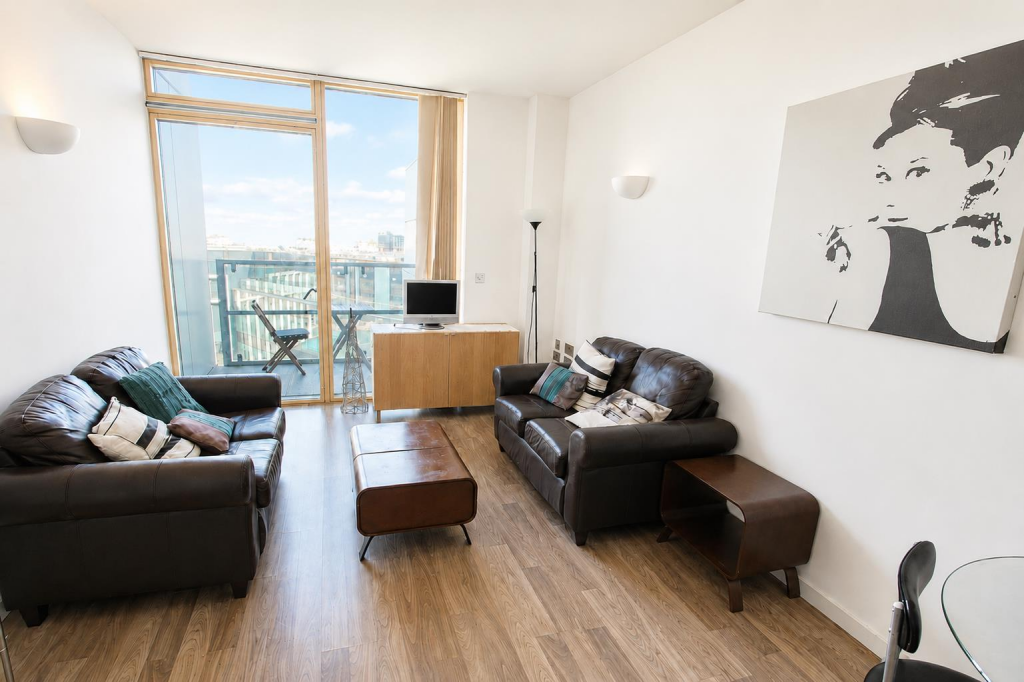 2 bed 1st Floor Flat for rent in Leeds. From Parklane - Leeds