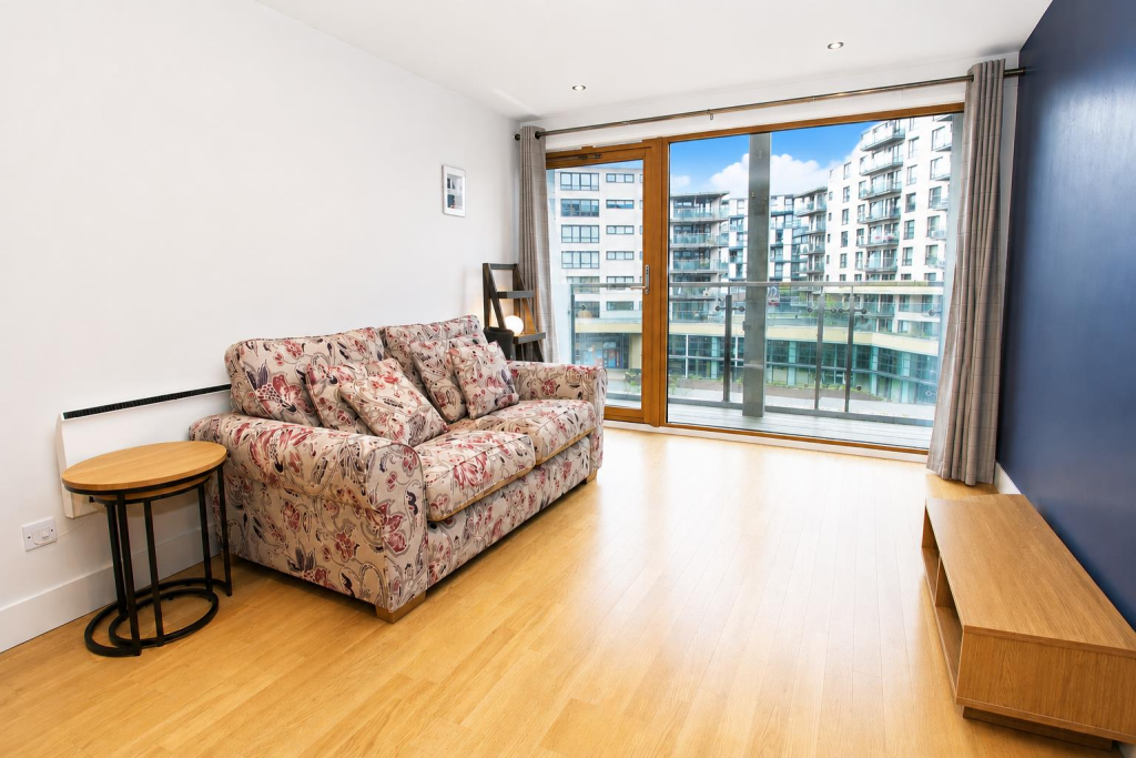 1 bed 1st Floor Flat for rent in Leeds. From Parklane - Leeds