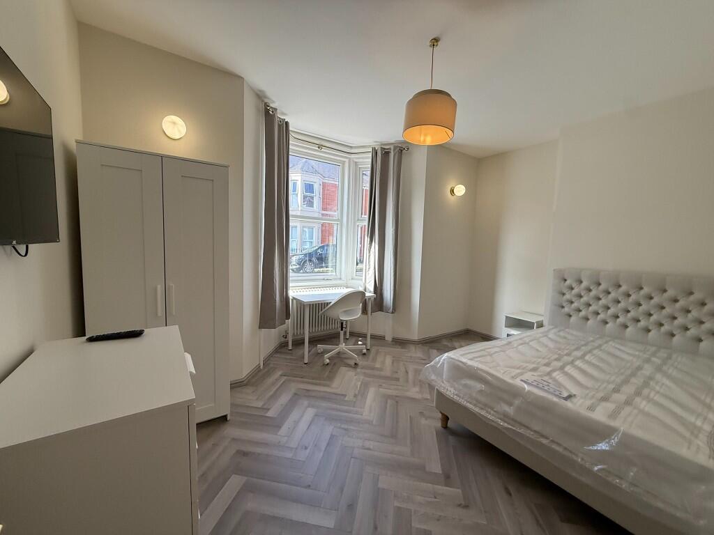 2 bed House (unspecified) for rent in Newcastle upon Tyne. From Parklets - Newcastle