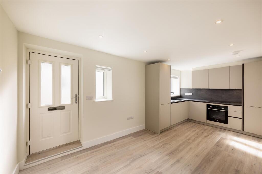 1 bed Apartment for rent in Dorking. From Patrick Gardner - Dorking 1 bed Apartment for rent in Dorking. From Patrick Gardner - Dorking
