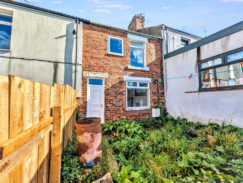 2 bed Mid Terraced House for rent in Eldon. From Pattinson Estate Agents - Gilesgate 2 bed Mid Terraced House for rent in Eldon. From Pattinson Estate Agents - Gilesgate