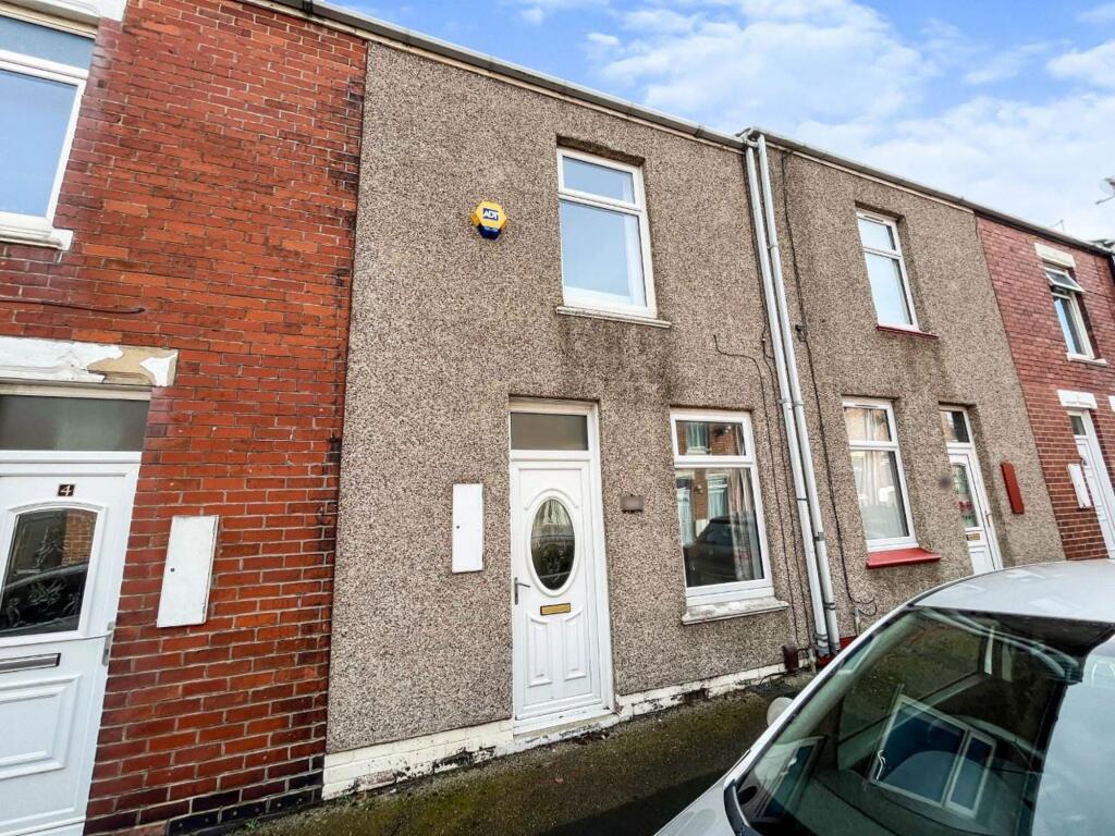 2 bed Mid Terraced House for rent in Blackhall Rocks. From Pattinson Estate Agents - Peterlee