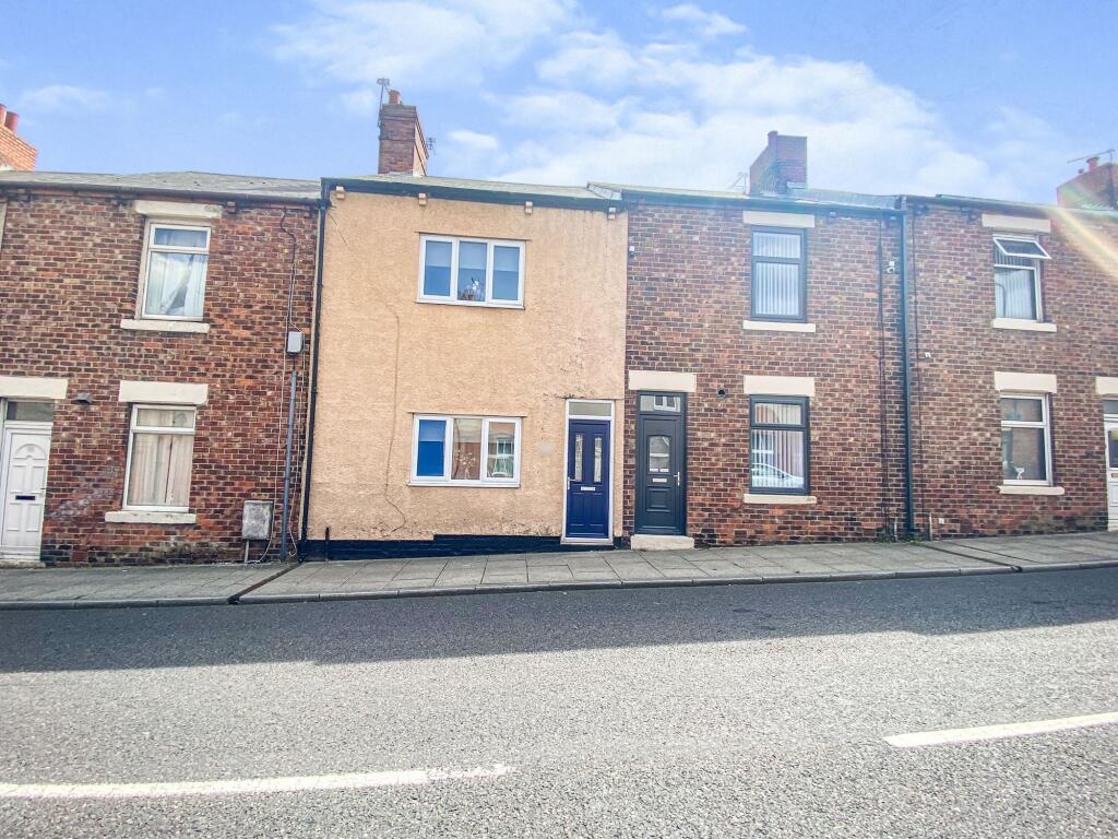 2 bed Mid Terraced House for rent in Easington. From Pattinson Estate Agents - Peterlee