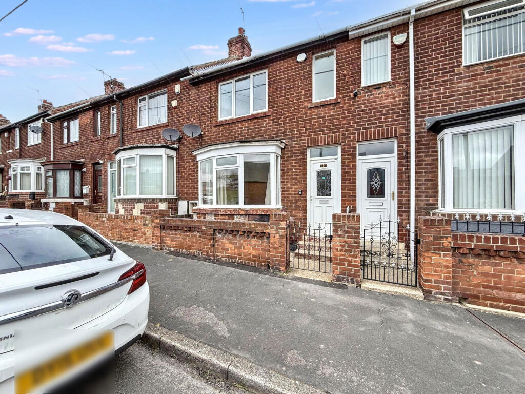 2 bed Mid Terraced House for rent in Easington. From Pattinson Estate Agents - Peterlee