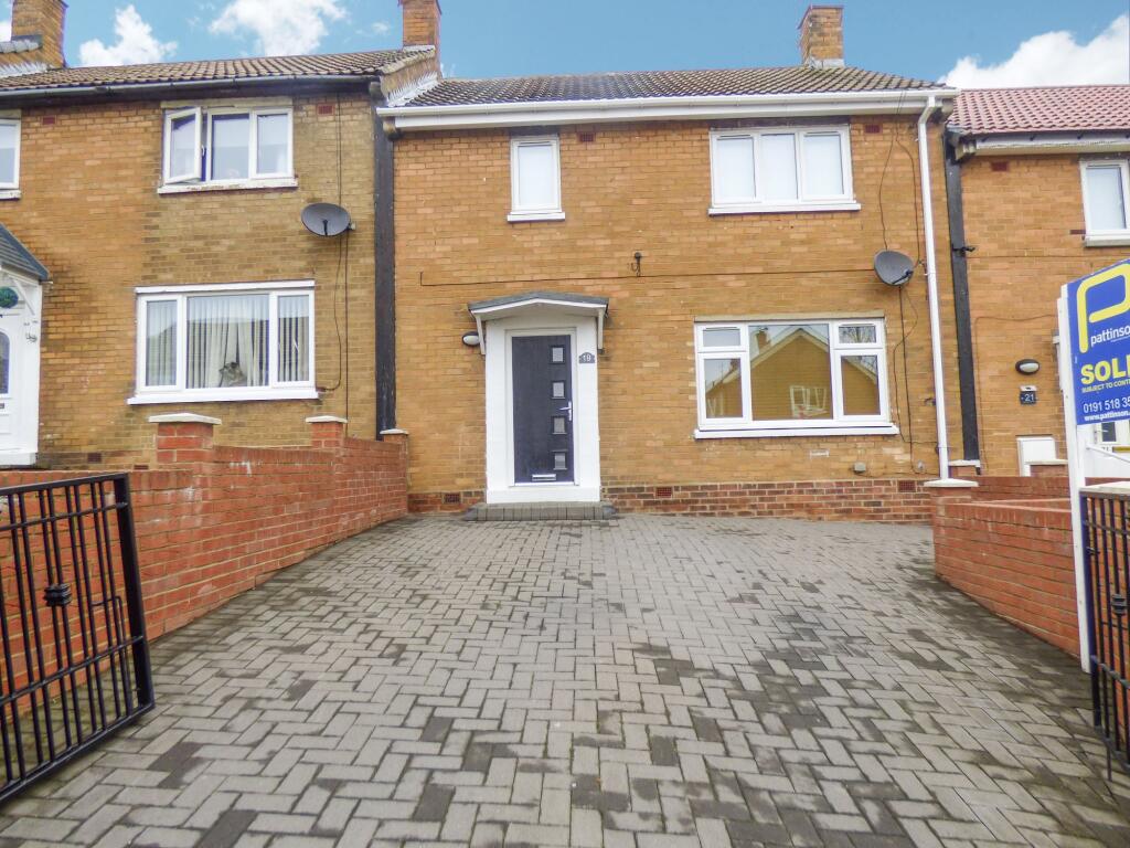 3 bed Mid Terraced House for rent in Peterlee. From Pattinson Estate Agents - Peterlee
