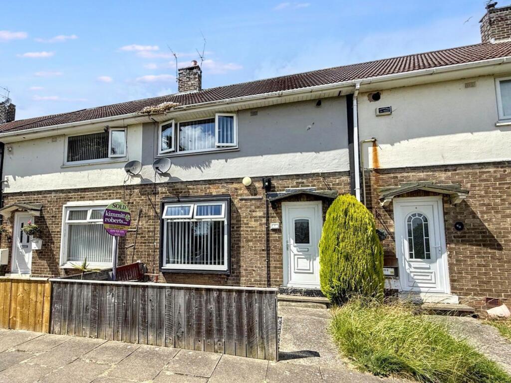 2 bed Mid Terraced House for rent in Peterlee. From Pattinson Estate Agents - Peterlee