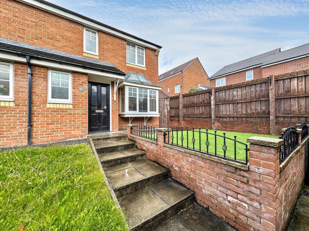3 bed Semi Detached for rent in Wallsend. From Pattinson Estate Agents - Wallsend 3 bed Semi Detached for rent in Wallsend. From Pattinson Estate Agents - Wallsend