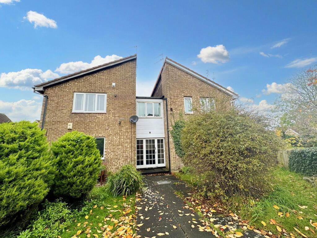 4 bed Studio for rent in Springwell. From Pattinson Estate Agents - Washington