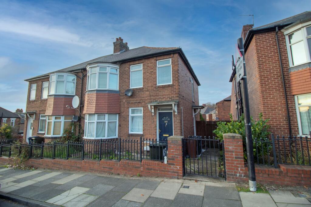 3 bed 1st Floor Flat for rent in Whickham. From Pattinson Estate Agents - West Road 3 bed 1st Floor Flat for rent in Whickham. From Pattinson Estate Agents - West Road