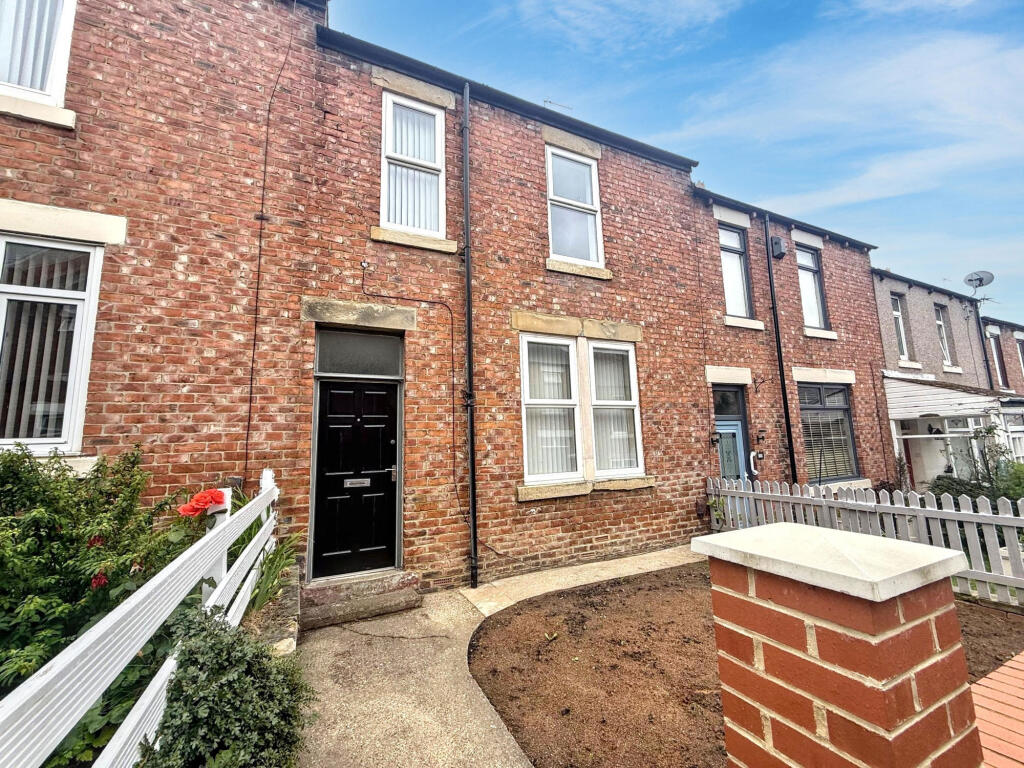 3 bed Mid Terraced House for rent in Newburn. From Pattinson Estate Agents - West Road 3 bed Mid Terraced House for rent in Newburn. From Pattinson Estate Agents - West Road