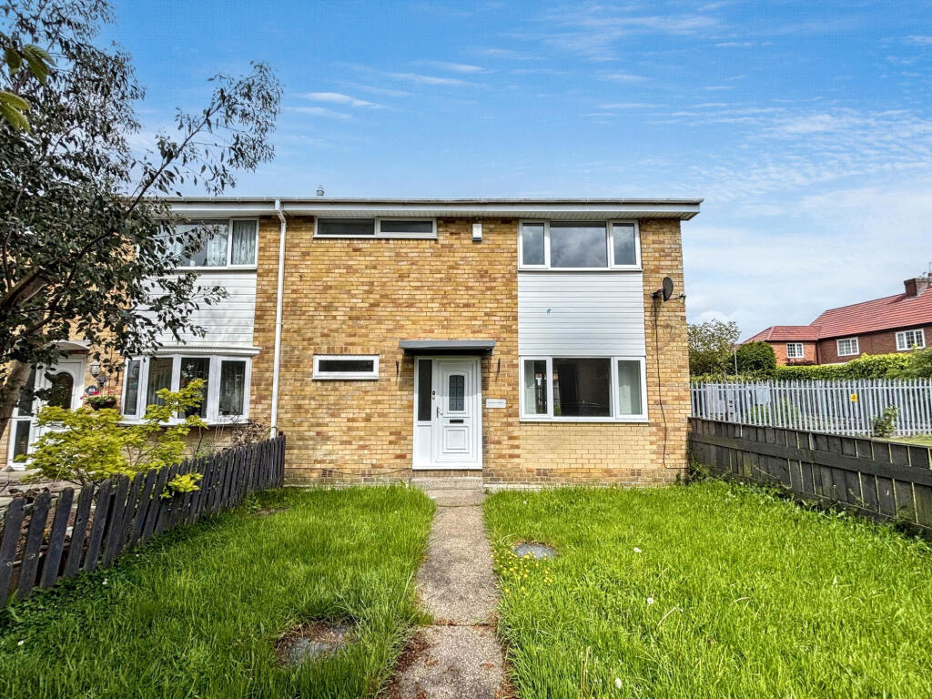 3 bed End of Terrace for rent in Sunniside. From Pattinson Estate Agents - Whickham 3 bed End of Terrace for rent in Sunniside. From Pattinson Estate Agents - Whickham