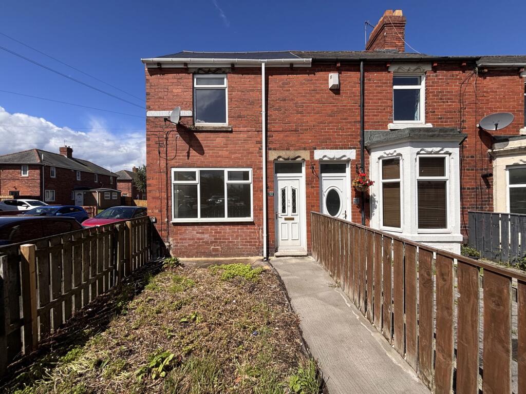 2 bed Mid Terraced House for rent in Kibblesworth. From Pattinson Estate Agents - Whickham