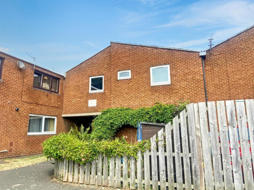 2 bed 1st Floor Flat for rent in Tynemouth. From Pattinson Estate Agents - Whitley Bay 2 bed 1st Floor Flat for rent in Tynemouth. From Pattinson Estate Agents - Whitley Bay