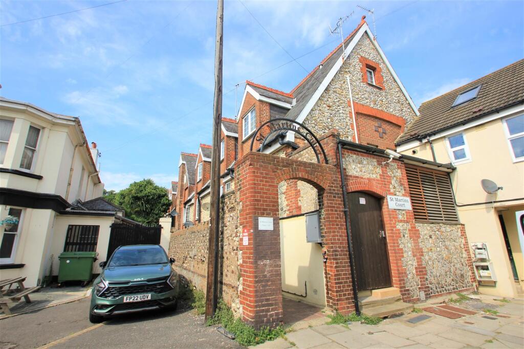2 bed 1st Floor Flat for rent in Ovingdean. From Pavilion Properties - Brighton 2 bed 1st Floor Flat for rent in Ovingdean. From Pavilion Properties - Brighton