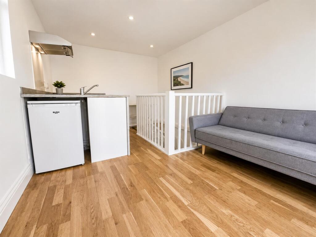1 bed 1st Floor Flat for rent in Brighton and Hove. From Pavilion Properties - Brighton 1 bed 1st Floor Flat for rent in Brighton and Hove. From Pavilion Properties - Brighton